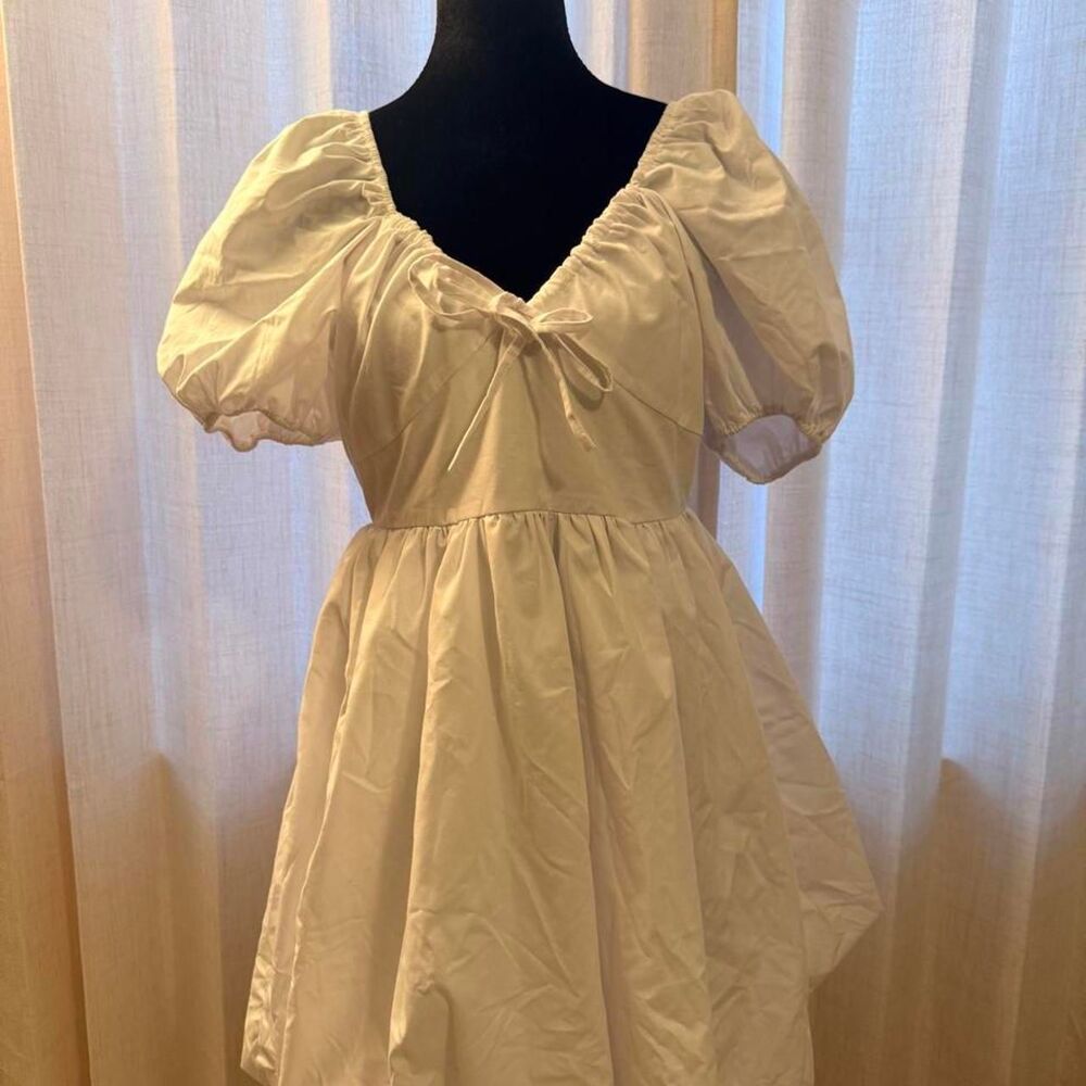 Unbranded Women's White and Cream Dress